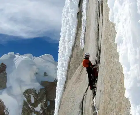 Умный в гору не пойдёт ...