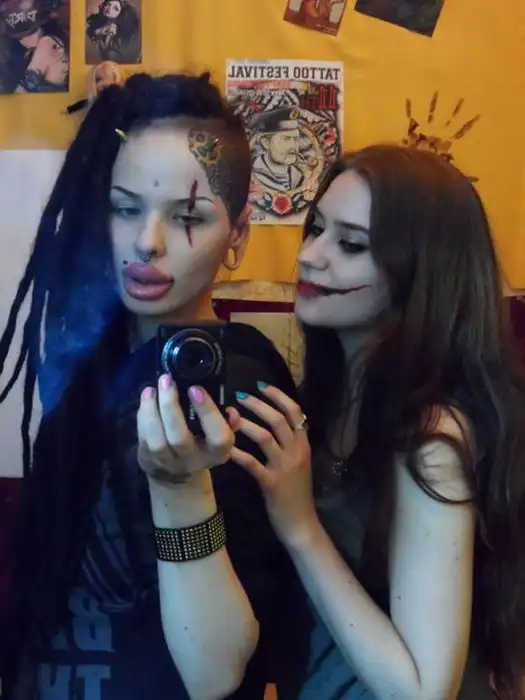 Свежие снимки скандально известной Кристины Рэй