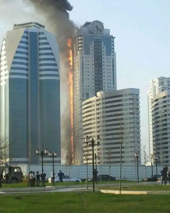Пожар в элитной высотке "Грозный-Сити"