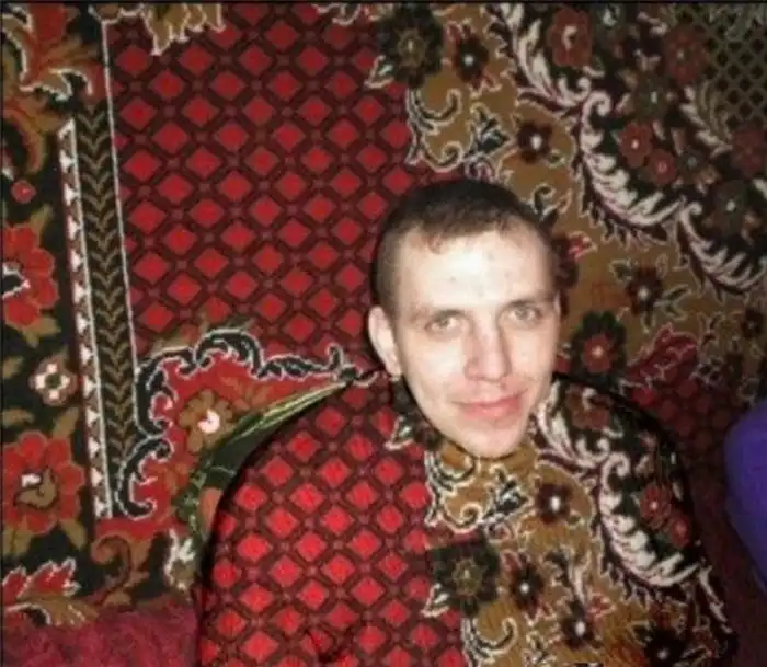 Фотографироваться на фоне ковра теперь запрещено по закону