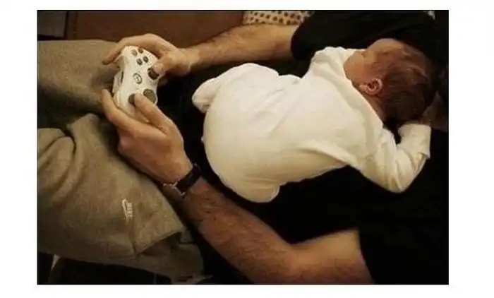 Что будет если ребенка оставить с папой?