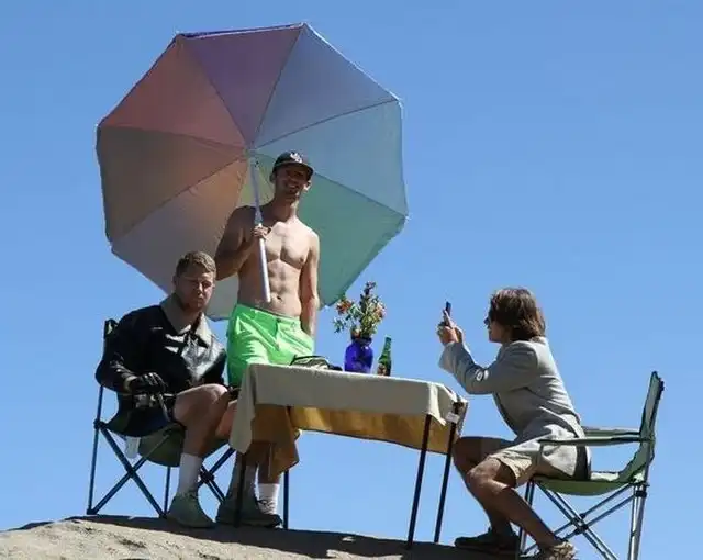 Худшее место для пикника. Часть 2