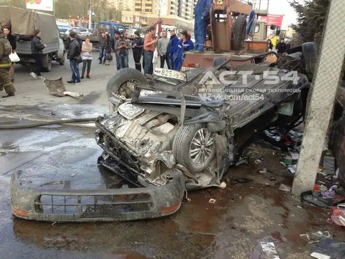 Жуткая авария в Новосибирске