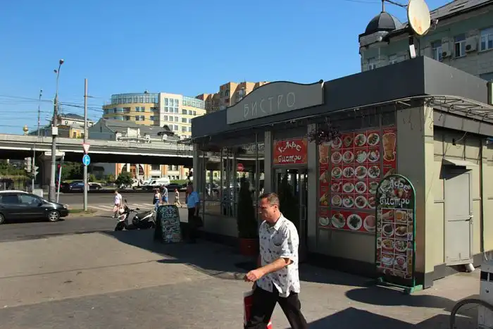 Месть московских диггеров владельцу кафе