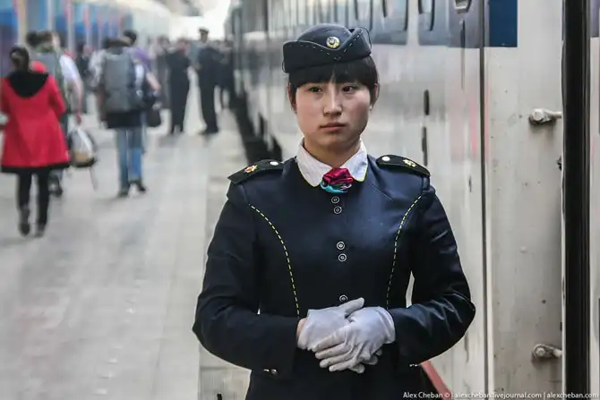 Стоит ли ехать на китайском поезде?