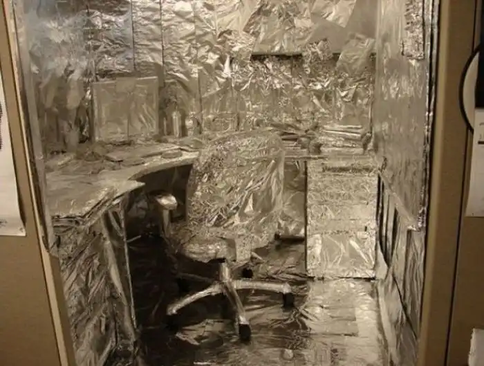 Розыгрыши офисных работников