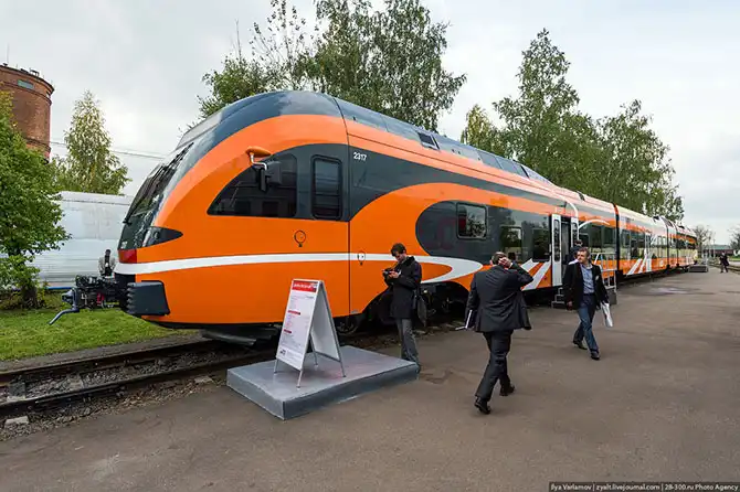 Инновационные поезда на международном железнодорожном салоне