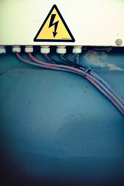 Sci-Fi / Industrial Pics