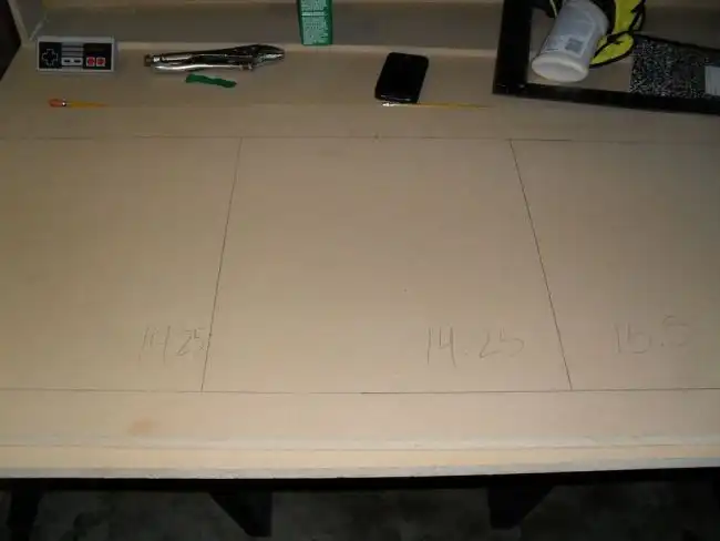 Кофейный столик в виде джойстика от видеоприставки