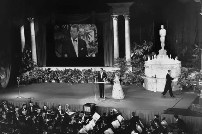 25 раритетных кадров премии «Оскар»