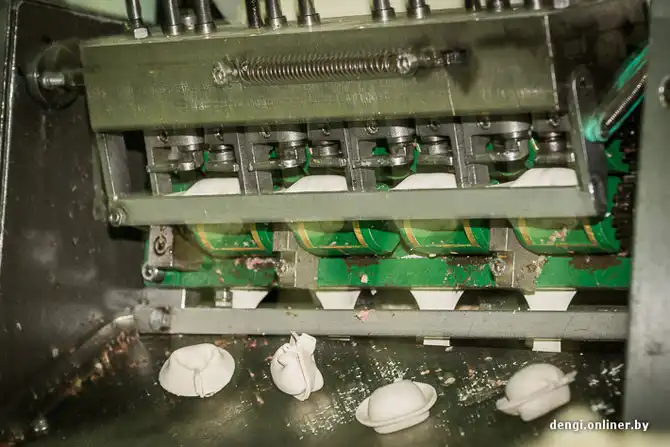 Как делаются пельмени в Беларуси