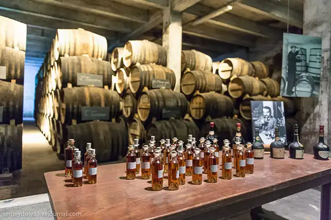 Коньячные дома Франции: Meukow и Courvoisier