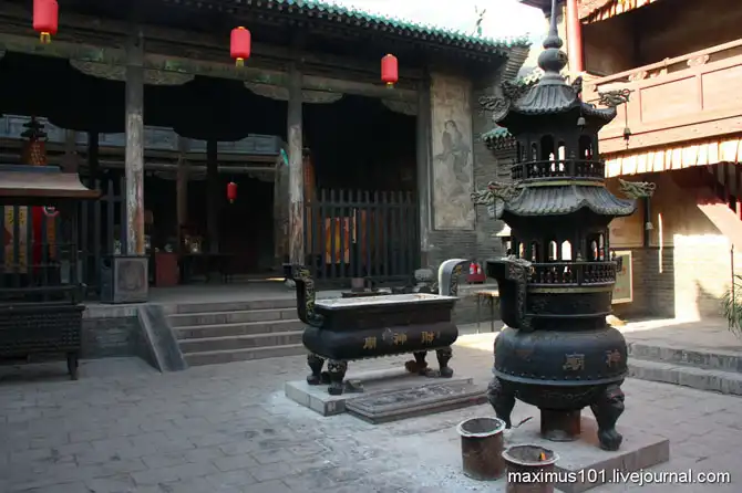 Экскурсия по музею пыток в Китае