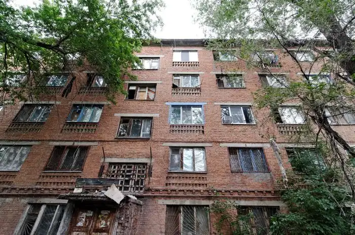 Адская коммунальная реальность