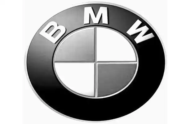 Креативный рисунок на BMW