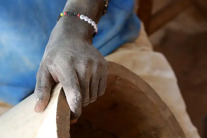 Белоручки или как делают джембе