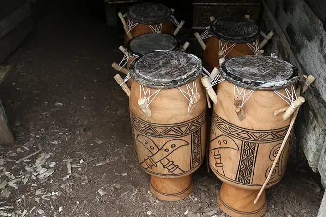 Белоручки или как делают джембе