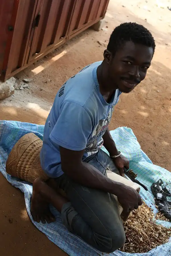 Белоручки или как делают джембе