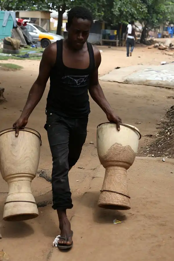 Белоручки или как делают джембе