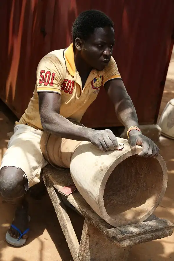 Белоручки или как делают джембе