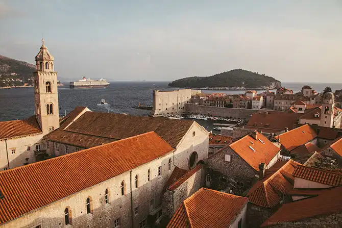 Древний городу в Хорватии с высоты птичьего полёта