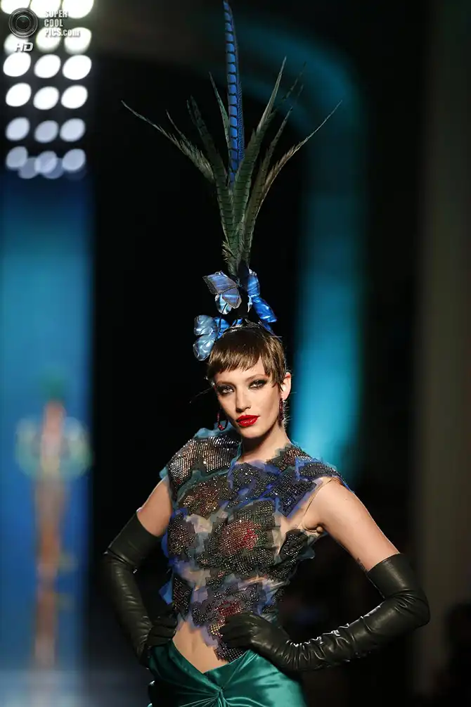 Показы культовых дизайнеров на Неделя высокой моды в Париже (часть 2)