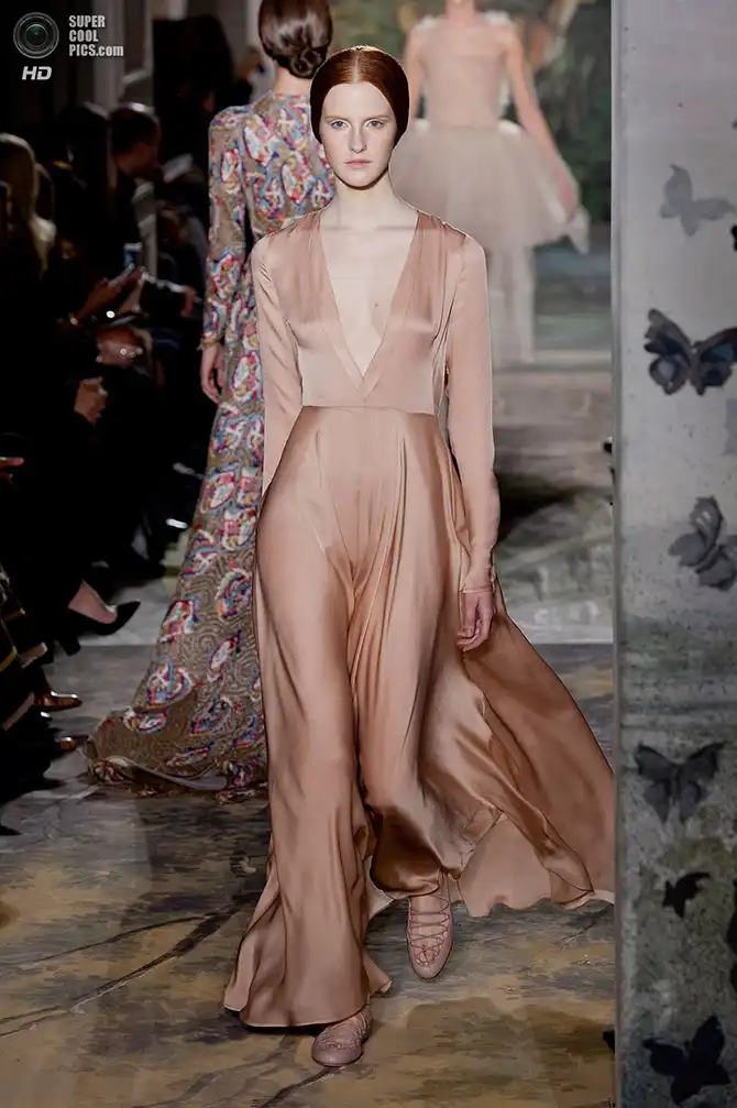 Показы культовых дизайнеров на Неделя высокой моды в Париже (часть 2)