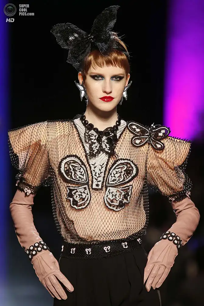 Показы культовых дизайнеров на Неделя высокой моды в Париже (часть 2)