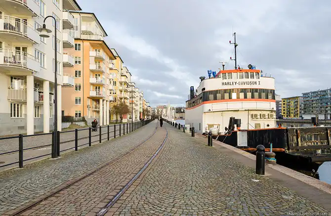 Прогулка по экокварталу, построенному на месте заброшенной промзоны