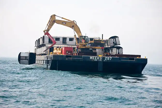Как уничтожают вагоны нью-йоркского метро