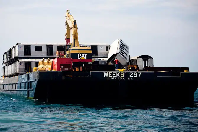 Как уничтожают вагоны нью-йоркского метро