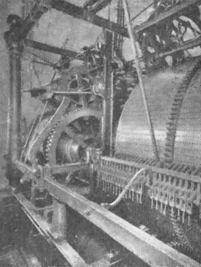 С каким ударом курантов наступает Новый год?