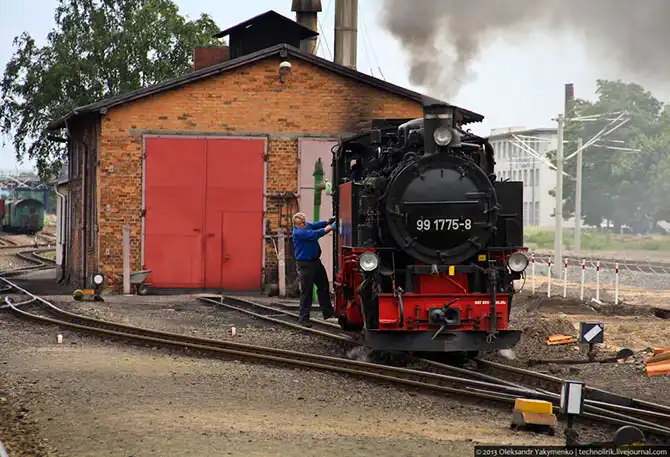 130 лет под паром