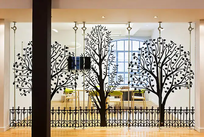 Красочный офис компании Forward в Лондоне