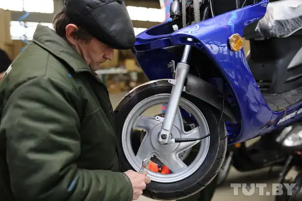 Как делают скутеры в Беларуси