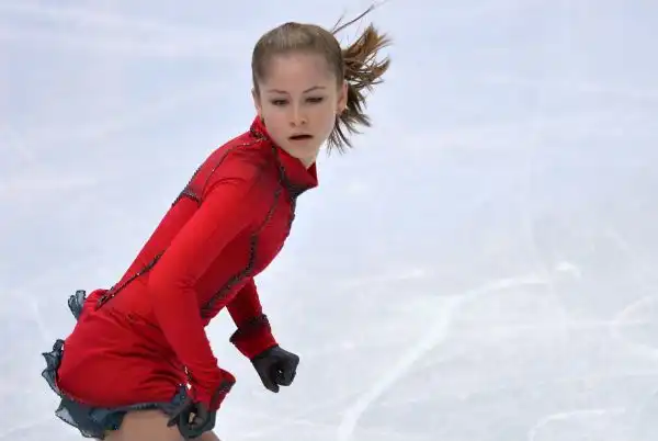 Девочка, которая всех уделала (8 фото)