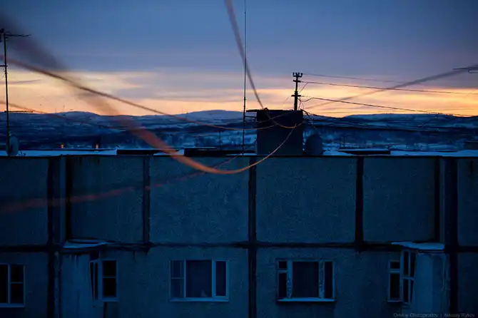 Ночная прогулка по самому крупному промышленному городу Заполярья