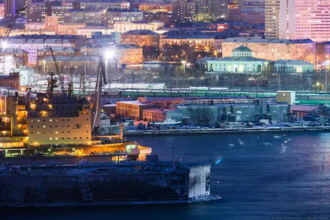 Ночная прогулка по самому крупному промышленному городу Заполярья