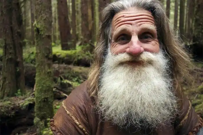 Человек в костюме йети попал в документальный фильм «National Geographic»