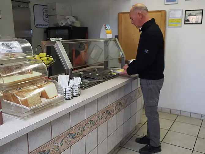 Как выглядят придорожные мотели в США