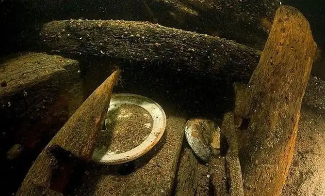 Путешествие подводного археолога