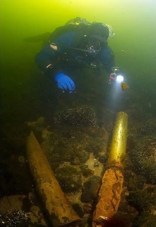 Путешествие подводного археолога