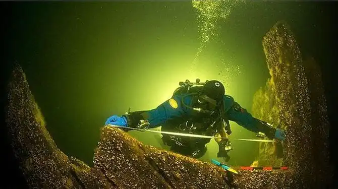 Путешествие подводного археолога