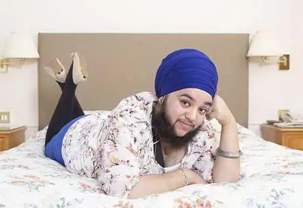 Девушка перестала брить бороду, чтобы стать сексуальнее