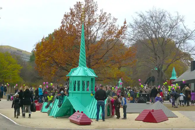 Самые удивительные детские площадки мира