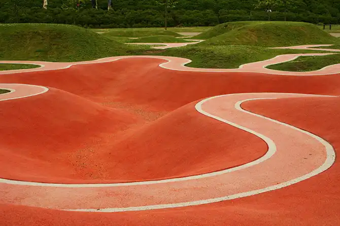 Самые удивительные детские площадки мира