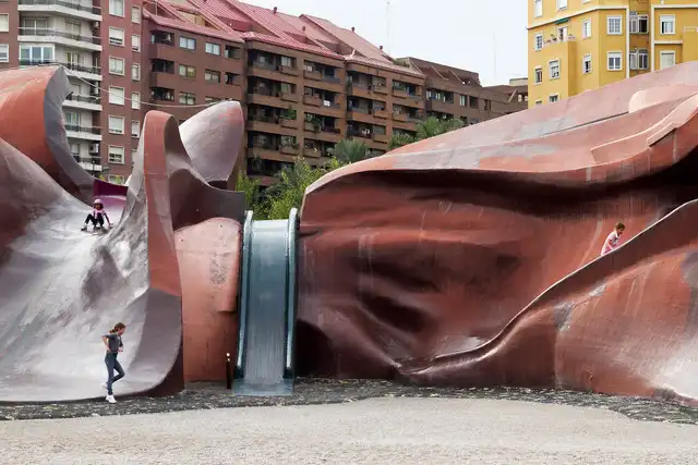 Самые удивительные детские площадки мира