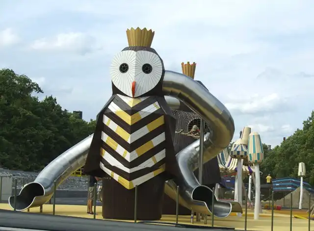 Самые удивительные детские площадки мира