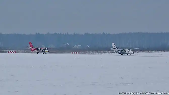 Как парашютисты совершают прыжки