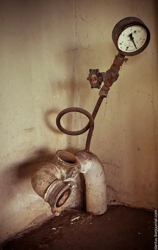 Заброшенный цирк в Кишиневе